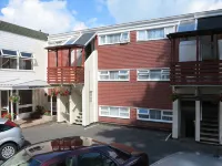 Devoncourt Devoncoast SeaView Apartments