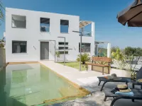 Villa Alyona - Villas