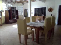 Micmoll Paradise Hotels in Tiwi