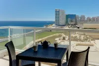 Stunning Seaview Apartment, Wifi - Ocean View