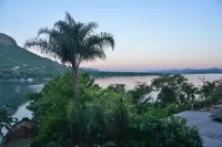 The Shore House Hotels in Hartbeespoort