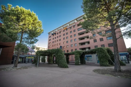 Novotel Suites Perpignan Centre - 4-Star