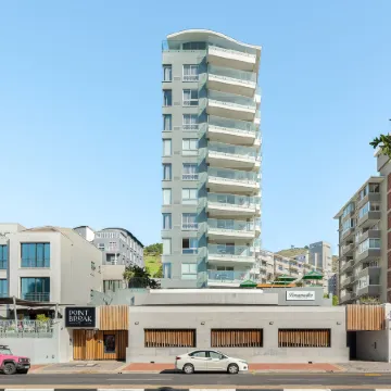 Point Break Luxury Apartments Отели рядом с достопримечательностью «Моуилл-Пойнт»