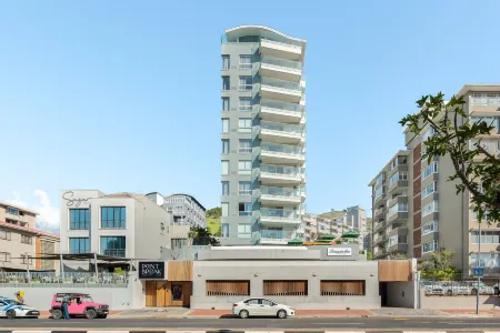 Point Break Luxury Apartments Отели рядом с достопримечательностью «Southern Suburbs»