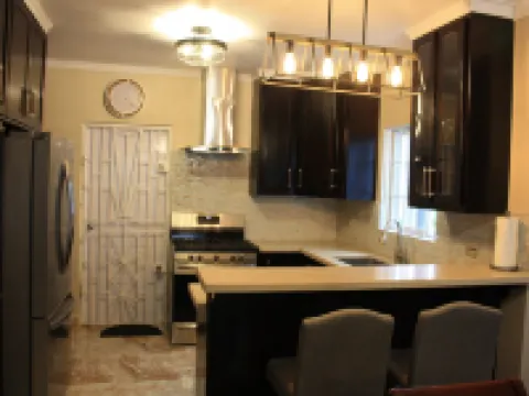 Soleil Palm View Villa Hoteles en Priory