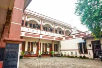 Hotel Laweyan Solo
