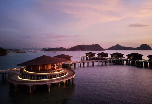 실비아 호텔 수영장