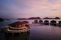 TA’AKTANA, a Luxury Collection Resort & Spa, Labuan Bajo Hotel dekat Penyewaan kapal di sekitaran labuanbajo, pulau komodo dan alor