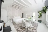 White Moose Inn Hotels in Rappahannock County