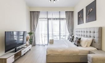 Relaxing Studio Retreat in Meydan City