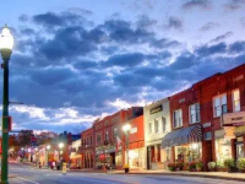 210 Main St Hotels in Ellsworth