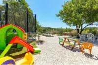 Heritage Villa Near Milna with Private Swimming Pool