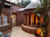 Casa Abracadabra Hotels in Srayeri