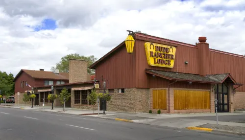 دود رانشر لودج فنادق في بيلينغز