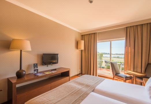 호텔 객실 내부