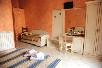 La Corte Dei Principi - Residenza d'Epoca - Yolcu Alma/Bırakma Hizmetleri