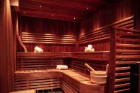 The Originals City, Relax'Otel & Spa, le Barcarès Отели в г. Лёкат