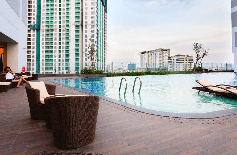 Infinity Pool Signature - Saigon Rivergate photo 5