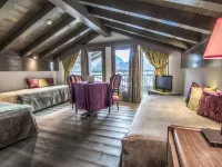 Altis Val Vert Hotels near Troika