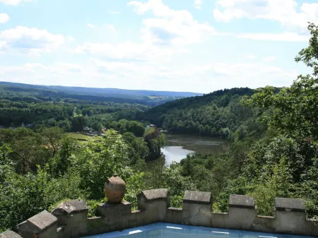 Mansion in Spa Liege with Private Garden Отели в г. Спа