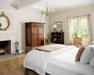 Wedmore Place Отели в г. 