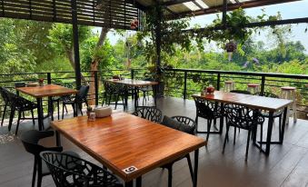 Baan Suan Hill Resort