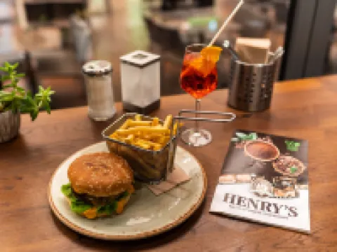 Henriettas Sleeping Hotels in Ulm