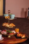 Manzo's Suites - Breakfast