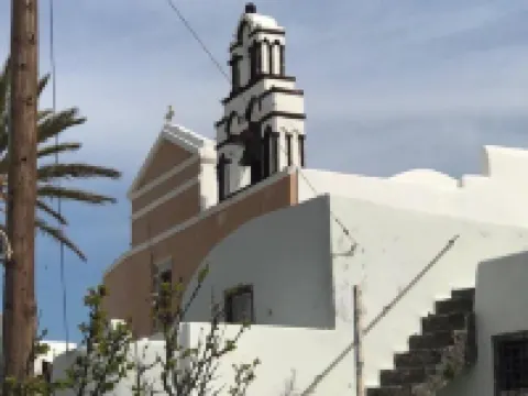 Mylopetres Hotels in Finikia