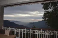 Fortune Select Forest Hill, Kasauli - Member ITC Hotels' Group - Romantic
