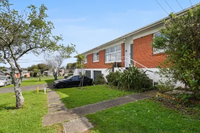 Renovated Takapuna 2Br Apt - Parking Hotel a Takapuna