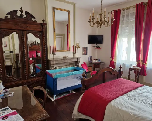 B & B les Secrets des Loges โรงแรมในกาเล