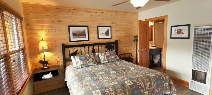 Creekside Lodge Hotels in Alpine County