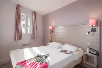 Résidence Pierre & Vacances la Pinède Hotels in Giens