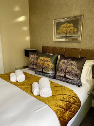 Merewyke Boutique Luxury Family Apartment Sleeps 4 , Central Location โรงแรมใน