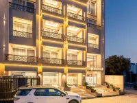 Foxtrail, Sector 42 - am Hotel Kollection Hotels near DLF Phase I