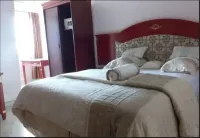 Gade Place Hotel
