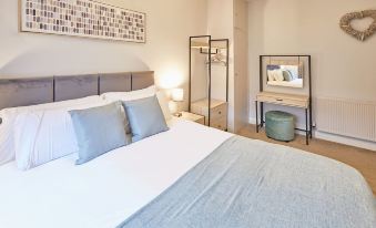 Host & Stay - the Avenue Victoria Apartment