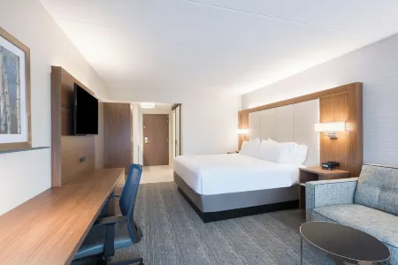Holiday Inn Express Boston-Waltham