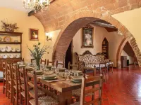 Agriturismo Il Pornelleto - Villa Alari Hotels in Cetona