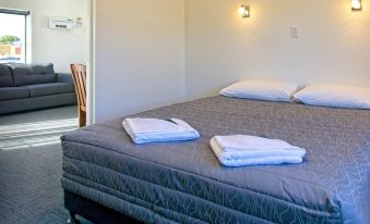 Hokitika's Kiwi Holiday Park and Motels