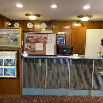 Royal Pacific Motor Inn Отели рядом с достопримечательностью «Башня Койт»