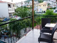 Polykratis Rooms Hotels in Skiathos