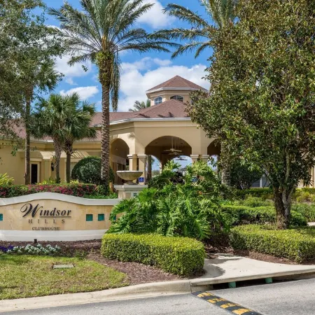 Windsor Hills Condo w/all things Mickey. Pool/Waterpark and minutes from Disney!