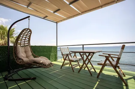 Ada Tiny House Отели в г. Kucukkuyu