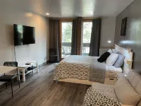 Northstar Village Studio Hotels near Patton Beach