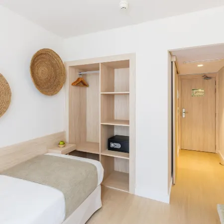 Hotel O7 Alondra