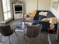 Walpole House is a cosy getaway by the Walpole inlet with a large backyard. Hotels in Walpole