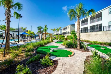 1151 Drop Lane Отели рядом с достопримечательностью «ChampionsGate Golf Resort»