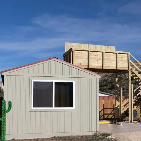 Cactus Cabin with skydeck